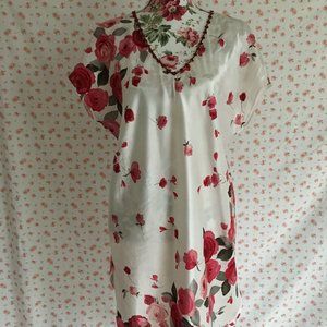 California Dynasty Rose Nightgown